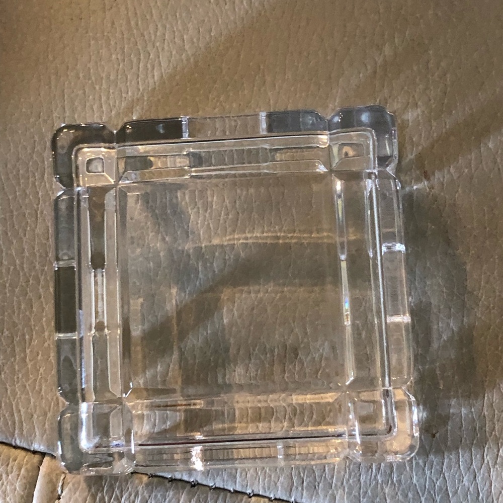 Galway Crystal Shamrock Square trinket box 24% lead crystal - Picture 4 of 15